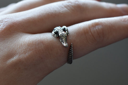 Crocodile Adjustable Ring