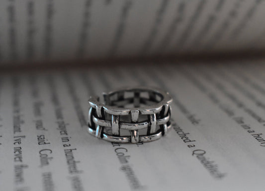 Lattice Adjustable Ring
